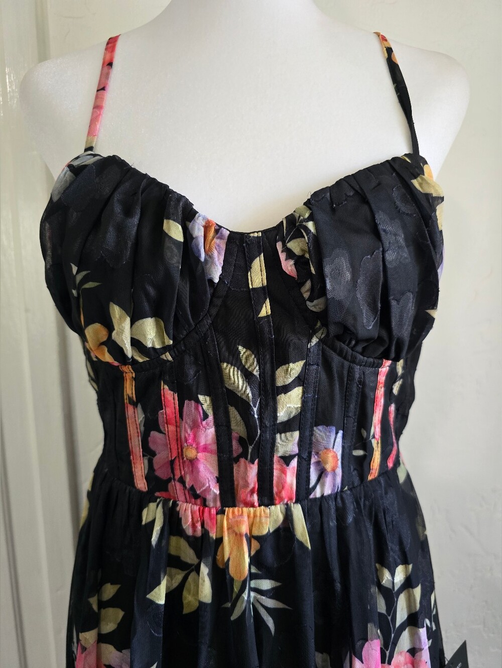 NEW Lulu's Elegant Radiance Black Floral Print Ruffled Bustier Midi Dress - Picture 6 of 14